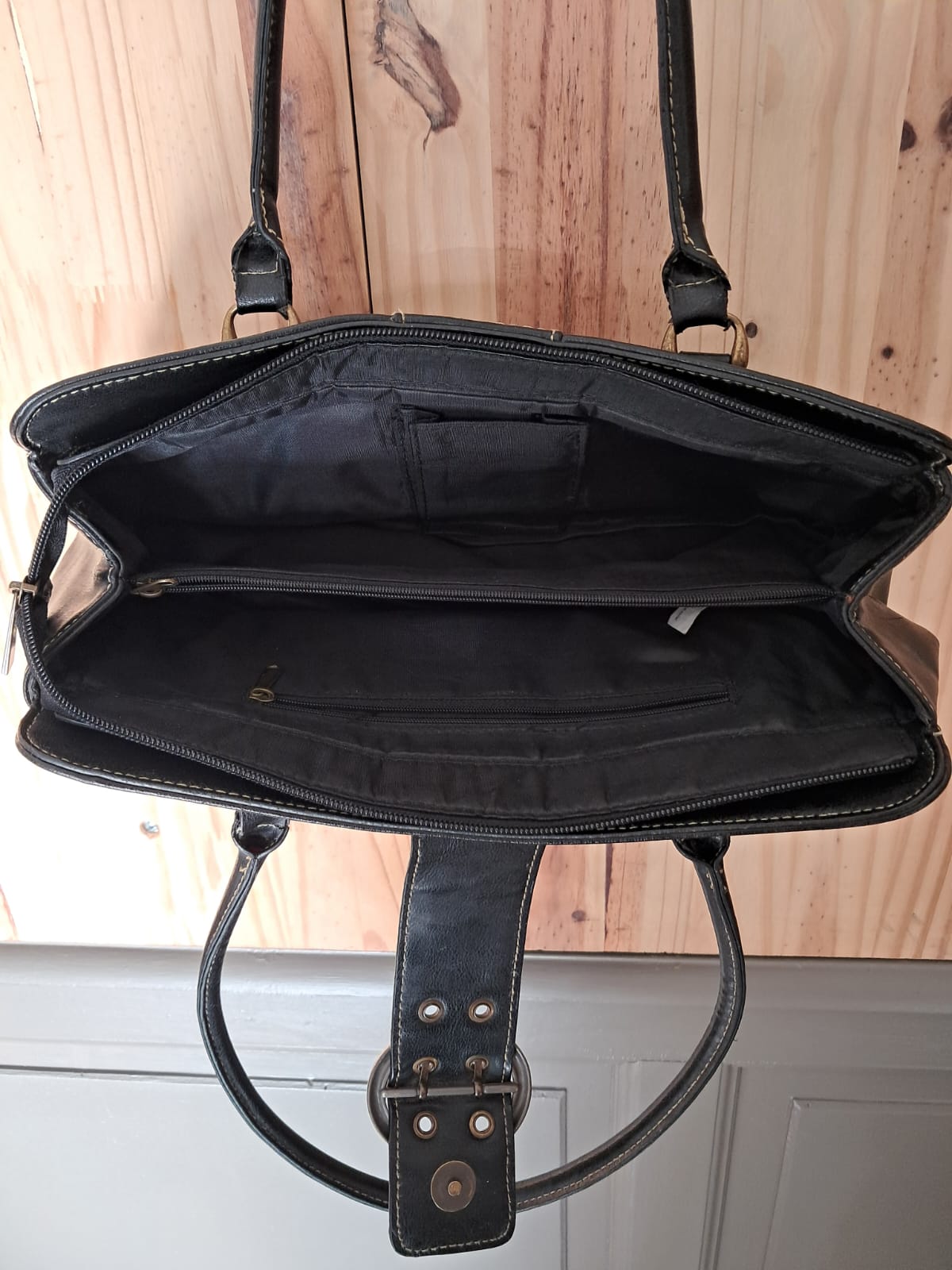 Sac vintage noir PVC femme accessoire - vue intérieur