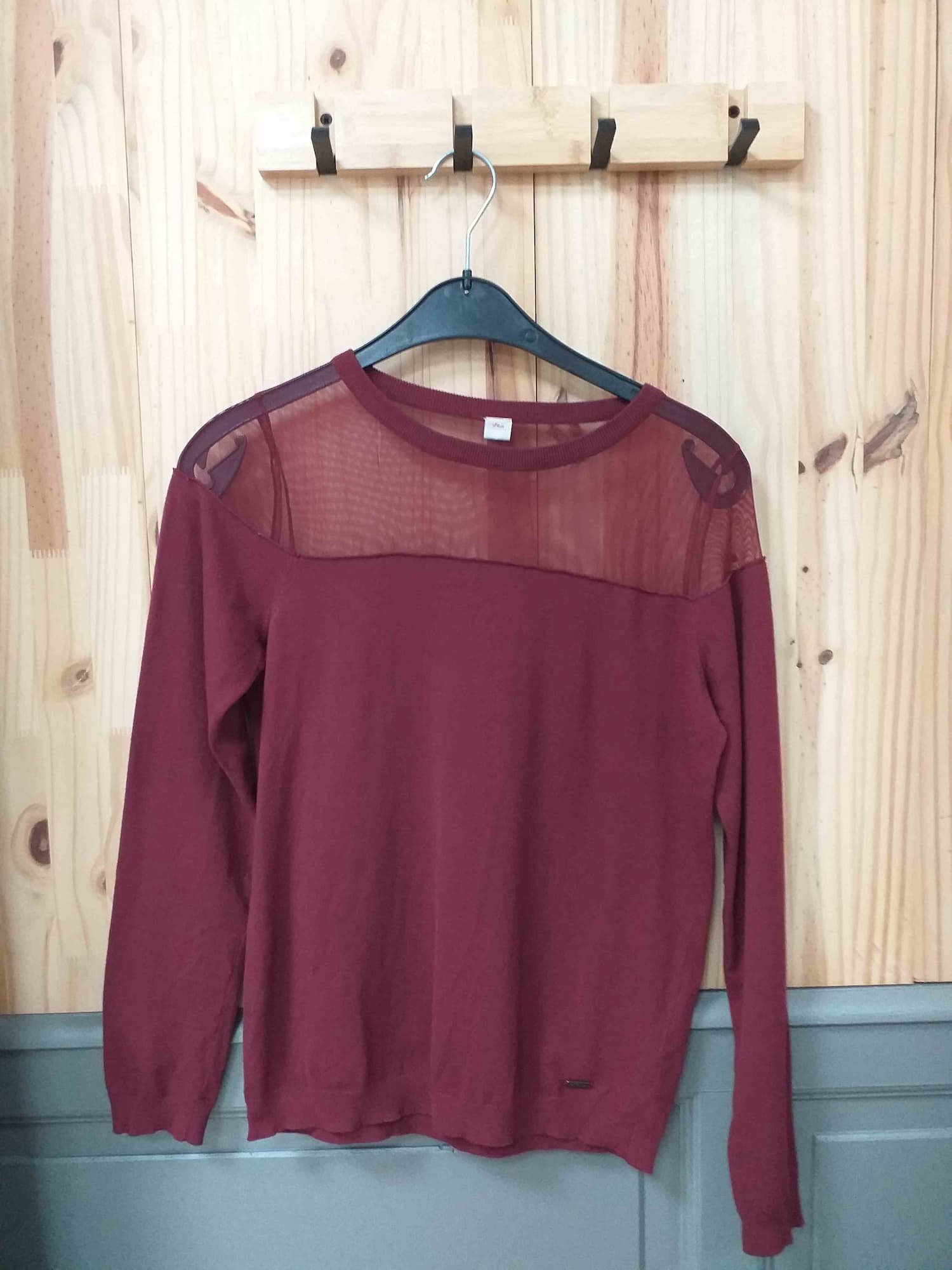 Haut Bordeaux S. Oliver Polyamide Femme 38 | Friperie Vintage Seconde Main COOL FRIP