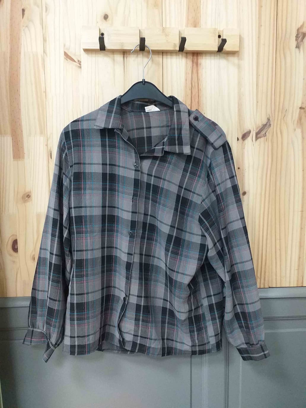 Chemise Carreaux Gris Noir Missline Polyester Femme 38 | Friperie Vintage Seconde Main COOL FRIP