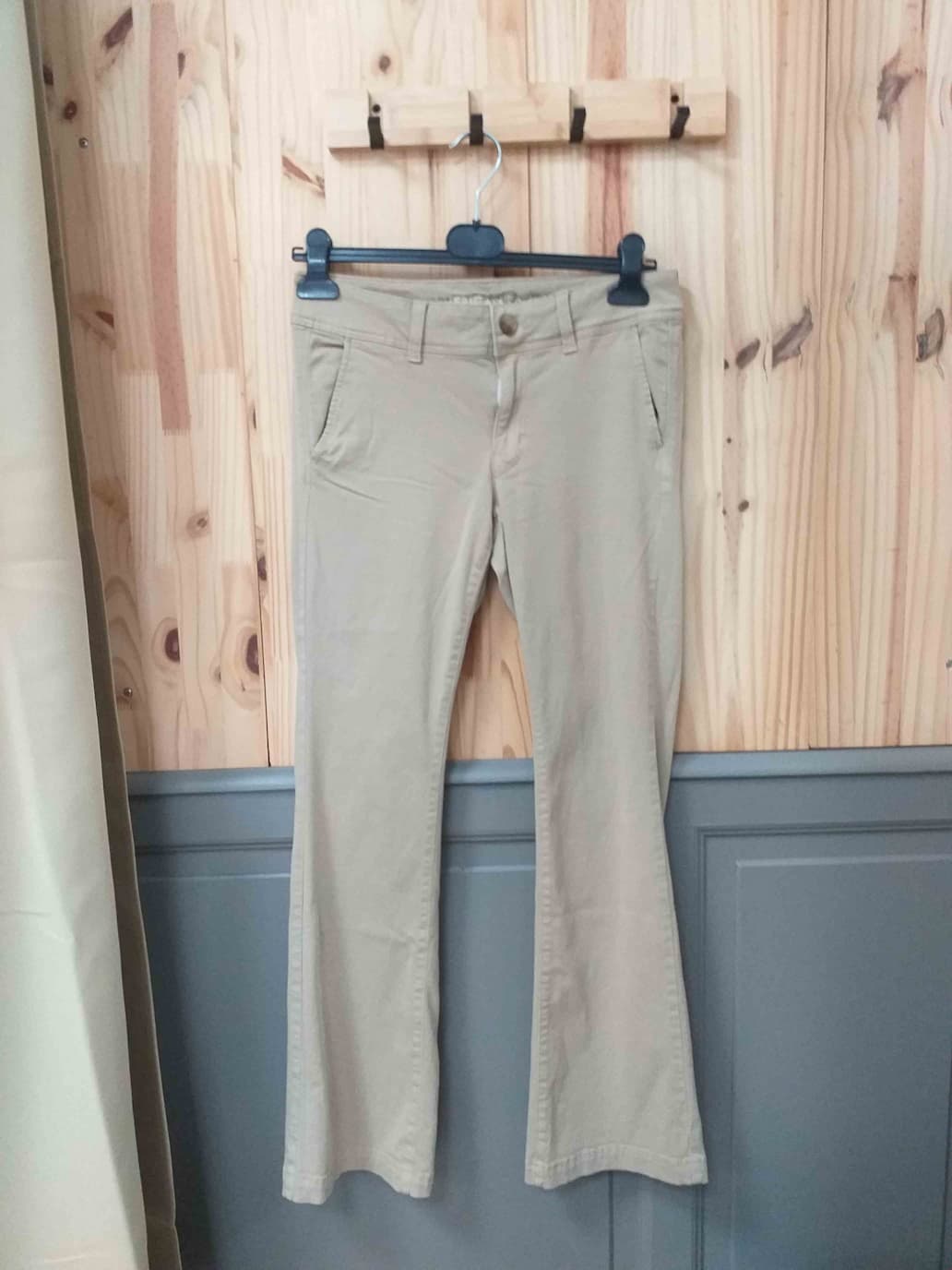 Pantalon Beige American Eagle Coton Polyester Femme 40 | Friperie Vintage Seconde Main COOL FRIP