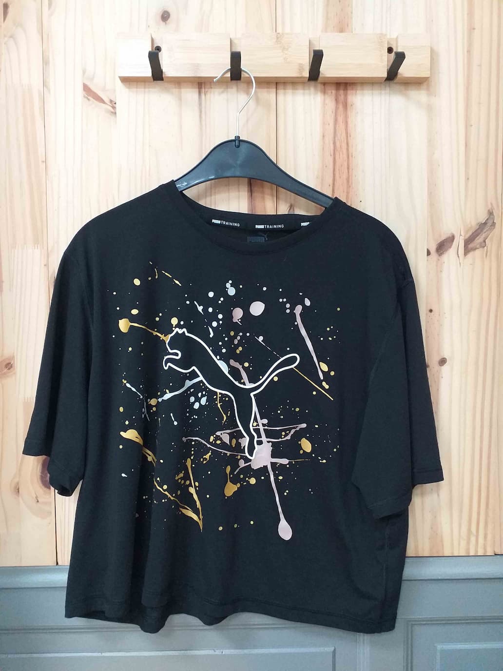 T-shirt Noir Puma Polyester Femme L | Friperie Vintage Seconde Main COOL FRIP  