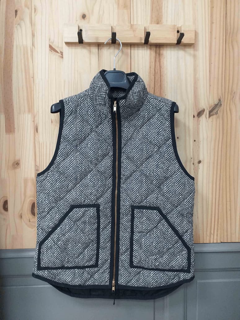 Gilet Gris J. Crew Polyester Rayures Blanches Femme S | Friperie Vintage Seconde Main COOL FRIP  