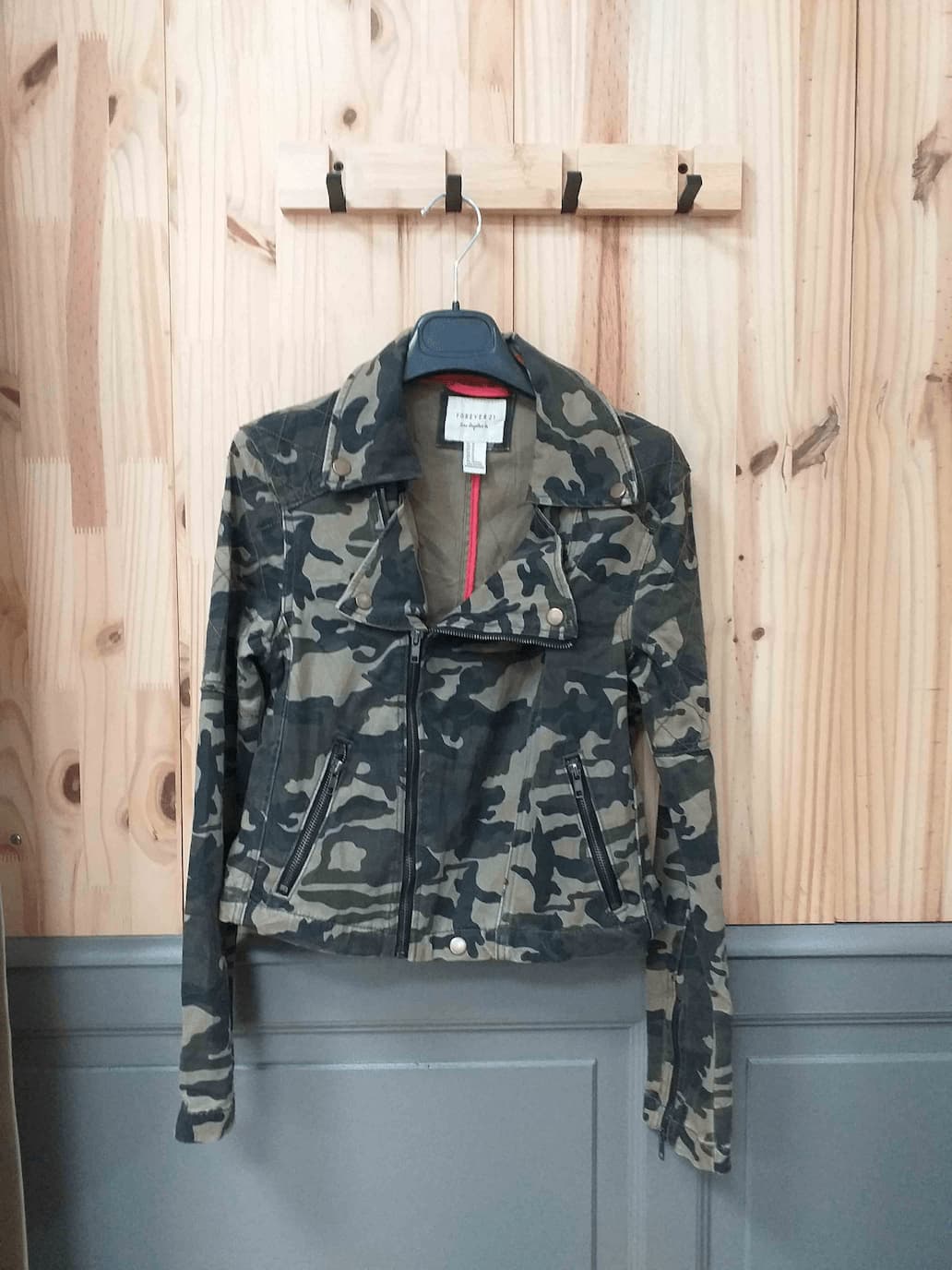 Veste Jean Camouflage Vert Forever 21 Coton Femme M | Friperie Vintage Seconde Main COOL FRIP