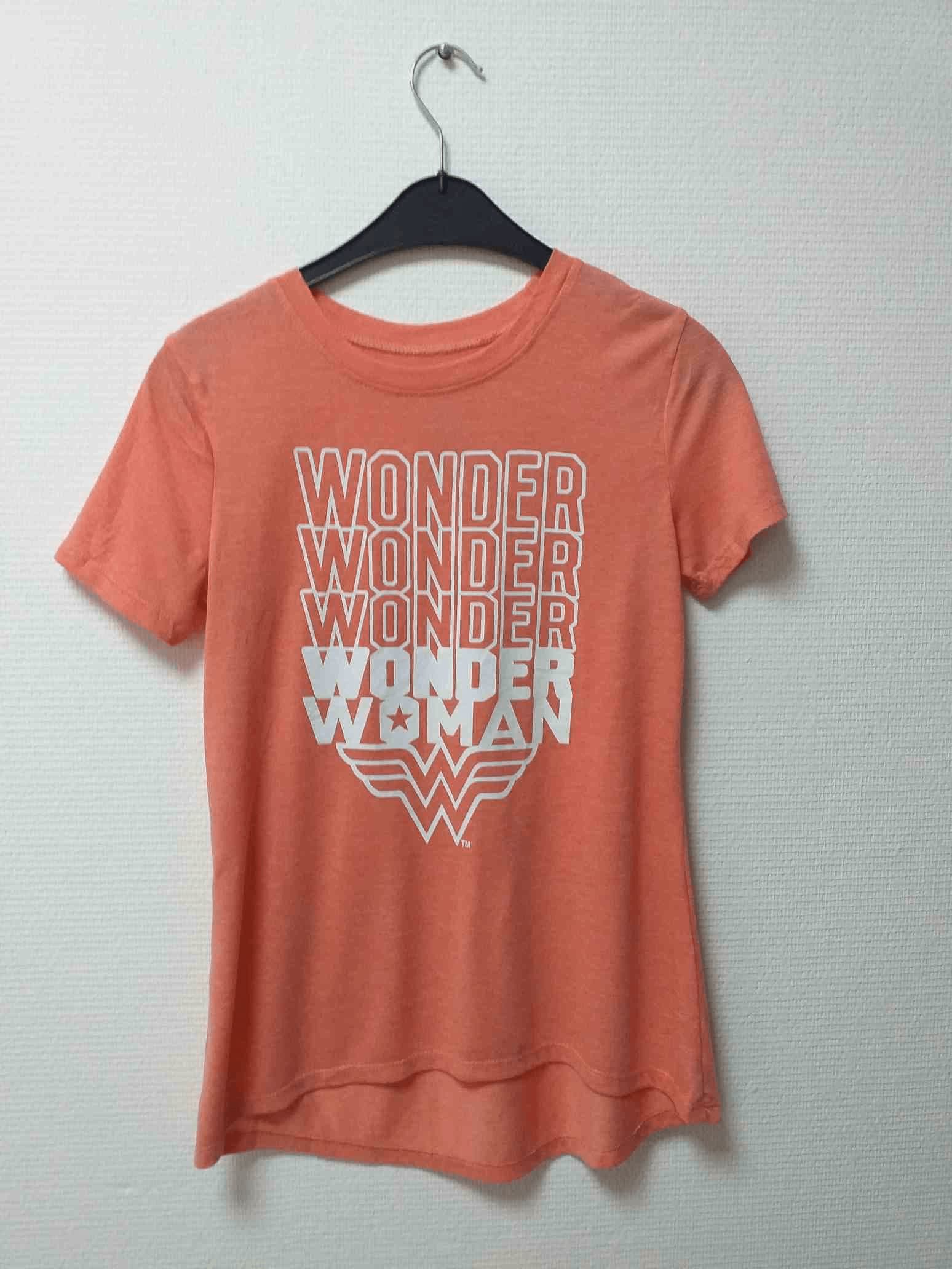 T-shirt Rose Wonder Woman Coton Femme XS - Friperie Vintage Seconde Main COOL FRIP