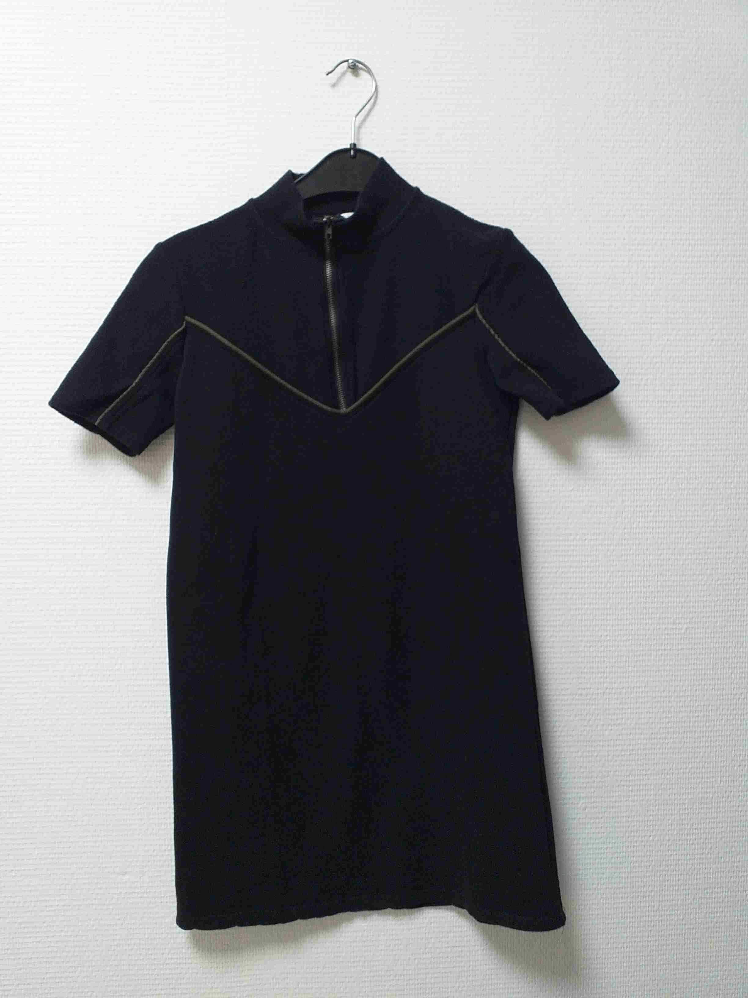 Robe Courte Noire Coton Zara Femme S - Friperie Vintage Seconde Main COOL FRIP  
