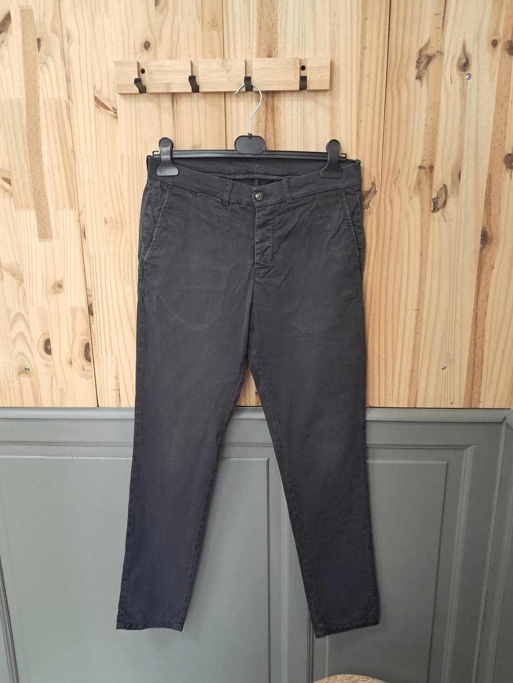 Chino Noir Drapeau Noir Coton Homme 42 | Friperie Vintage Seconde Main COOL FRIP