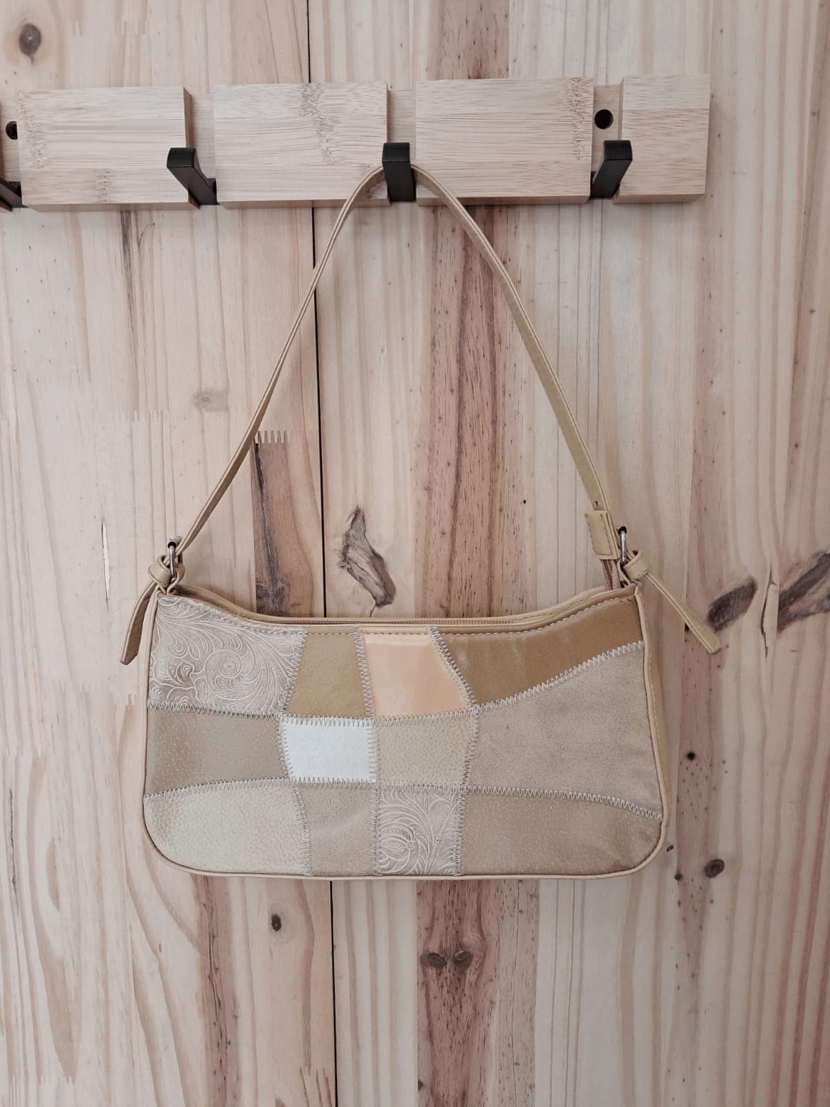 Sac Beige PVC Sans Marque Femme | Friperie Vintage Seconde Main COOL FRIP