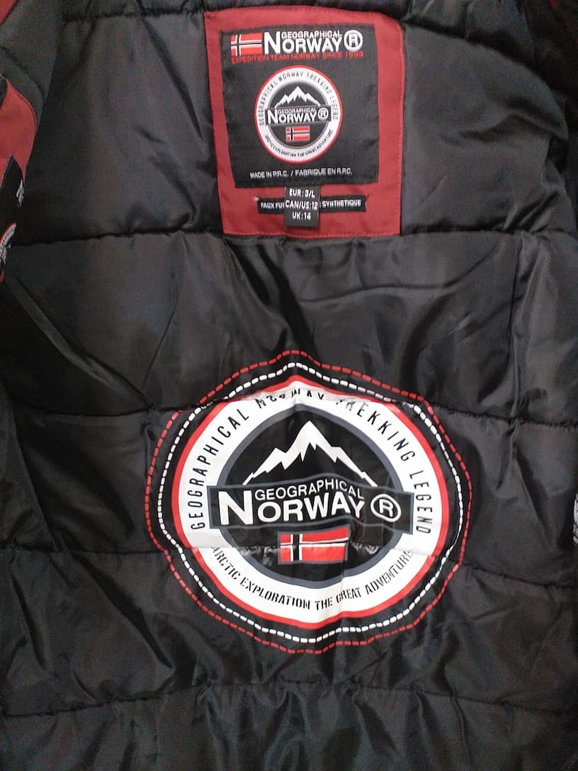 Parka Bordeaux Geographic Norway 3L - détail marque - Veste Vintage Homme