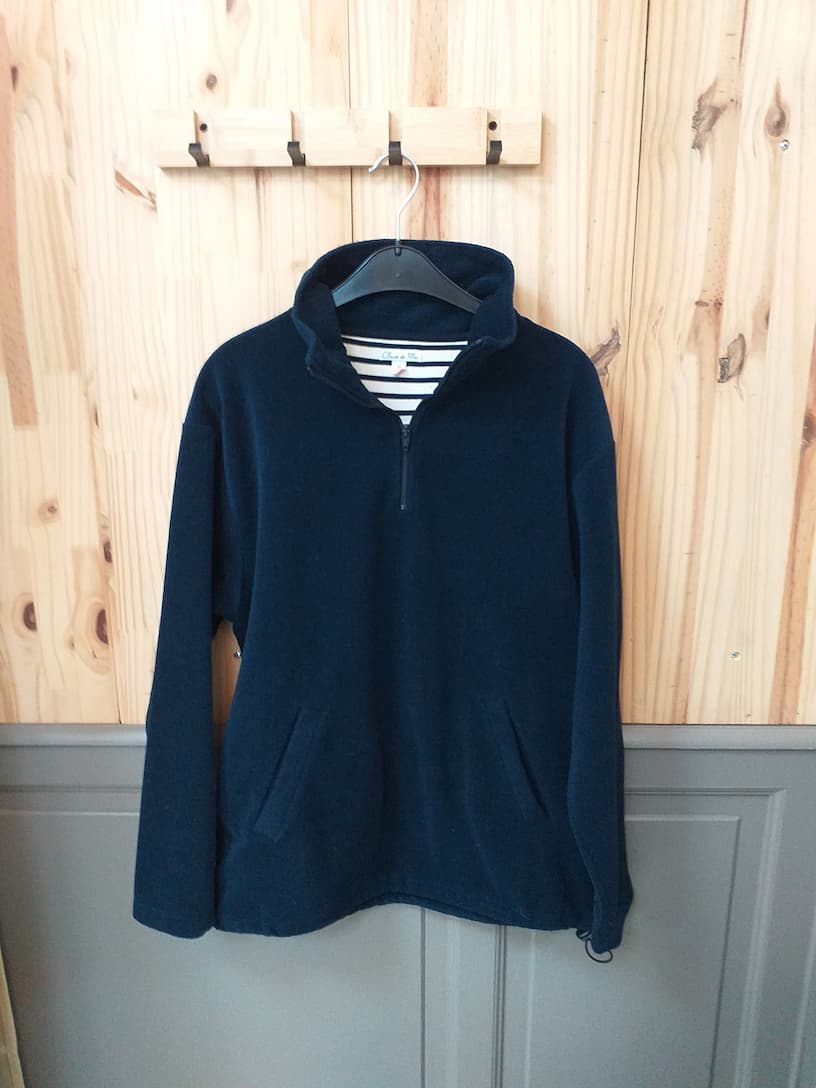 Sweat Classe de Mer Bleu Marine - vue de devant - Vintage Streetwear Homme