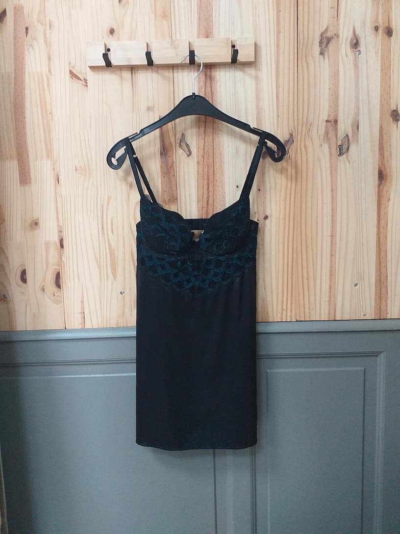 Nuisette Noir Polyester Polyamide Élasthane Femme 95B | Friperie Vintage Seconde Cool Frip