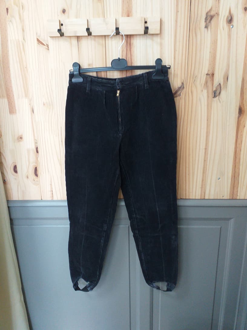 Fuseau Velours Côtelé Noir Coton Femme S | Friperie Vintage Seconde Cool Frip