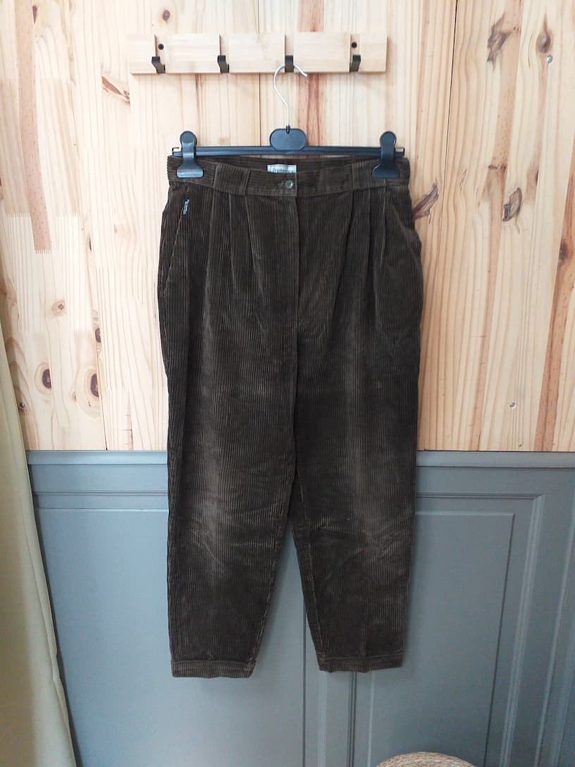 Pantalon Velours Côtelé Marron Coton Femme M Printemps - vue devant | Friperie Vintage Seconde Cool Frip