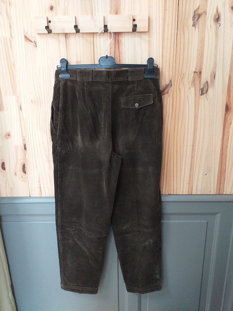 Pantalon Velours Côtelé Marron Coton Femme M Printemps - vue arrière | Friperie Vintage Seconde Cool Frip