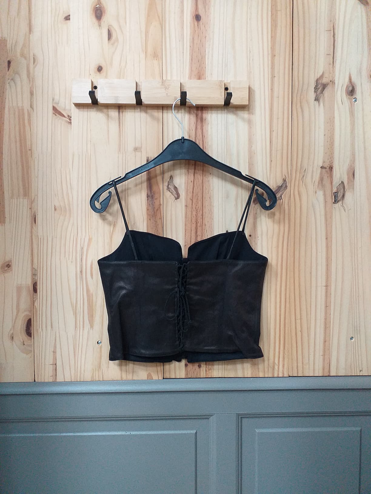 Bustier Cuir Noir M Femme - vue arrière | Friperie Vintage Seconde Cool Frip