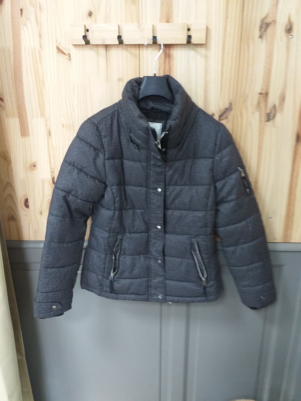 Doudoune Gris Polyester Femme XS | Friperie Vintage Seconde Cool Frip