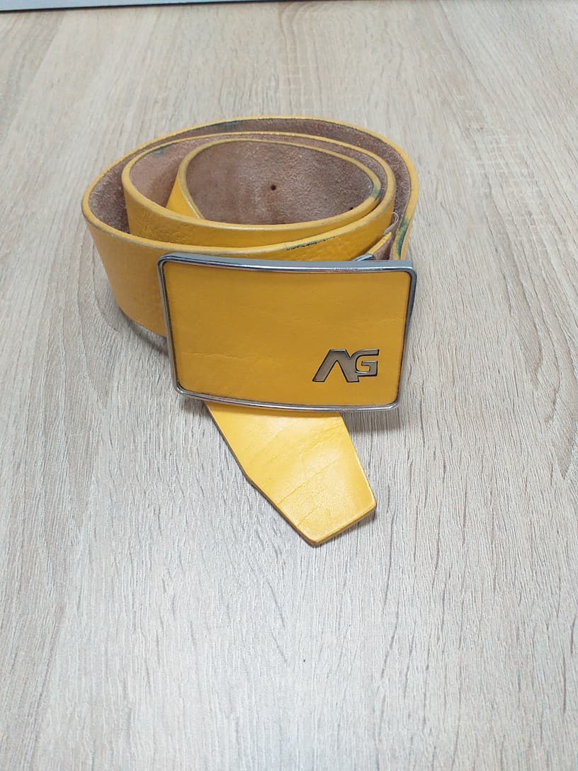 Ceinture Jaune Cuir Homme 100cm | Friperie Vintage Seconde Cool Frip