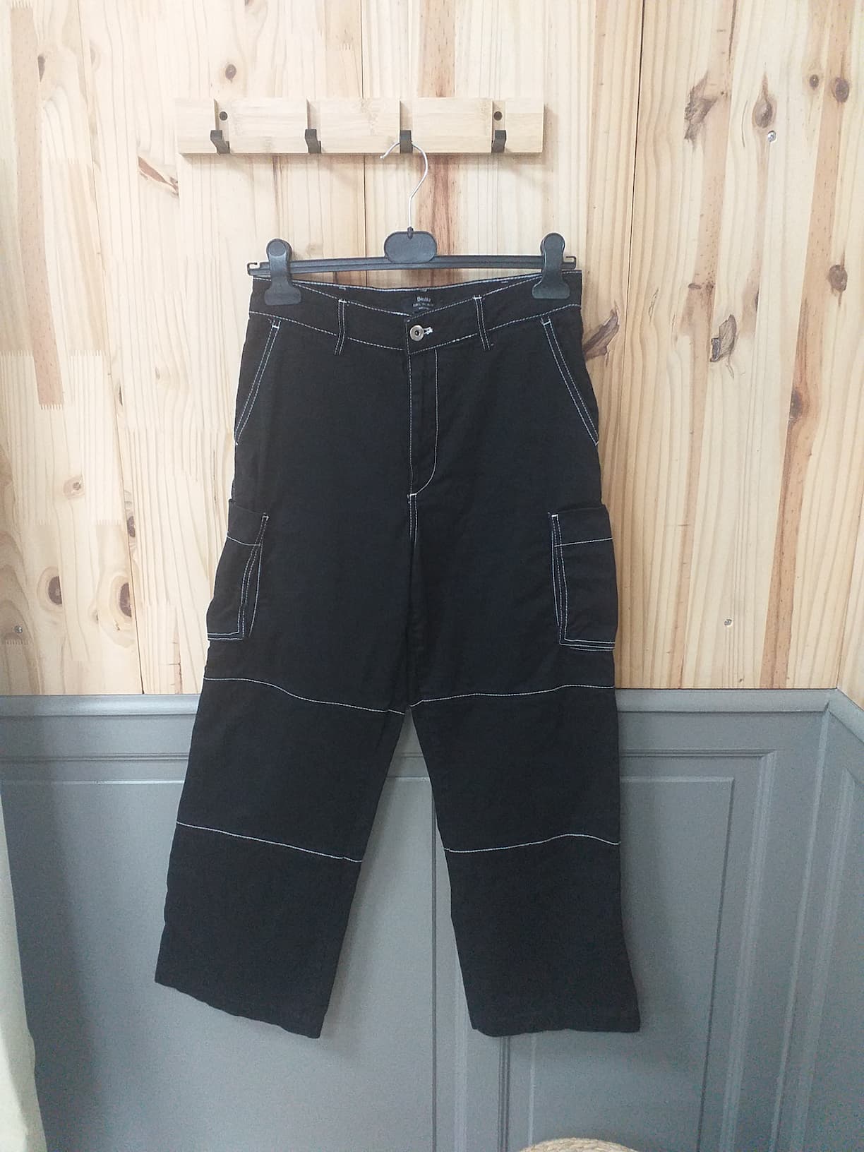 Pantalon Cargo Noir Coton Unisexe L - vue devant | Friperie Vintage Seconde Cool Frip