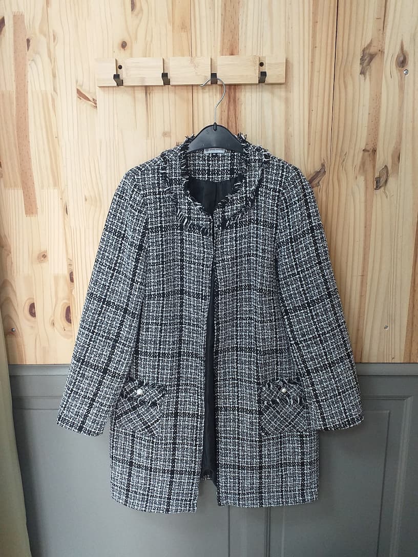 Manteau Noir Blanc Polyester Coton Femme M - vue devant | Friperie Vintage Seconde Cool Frip