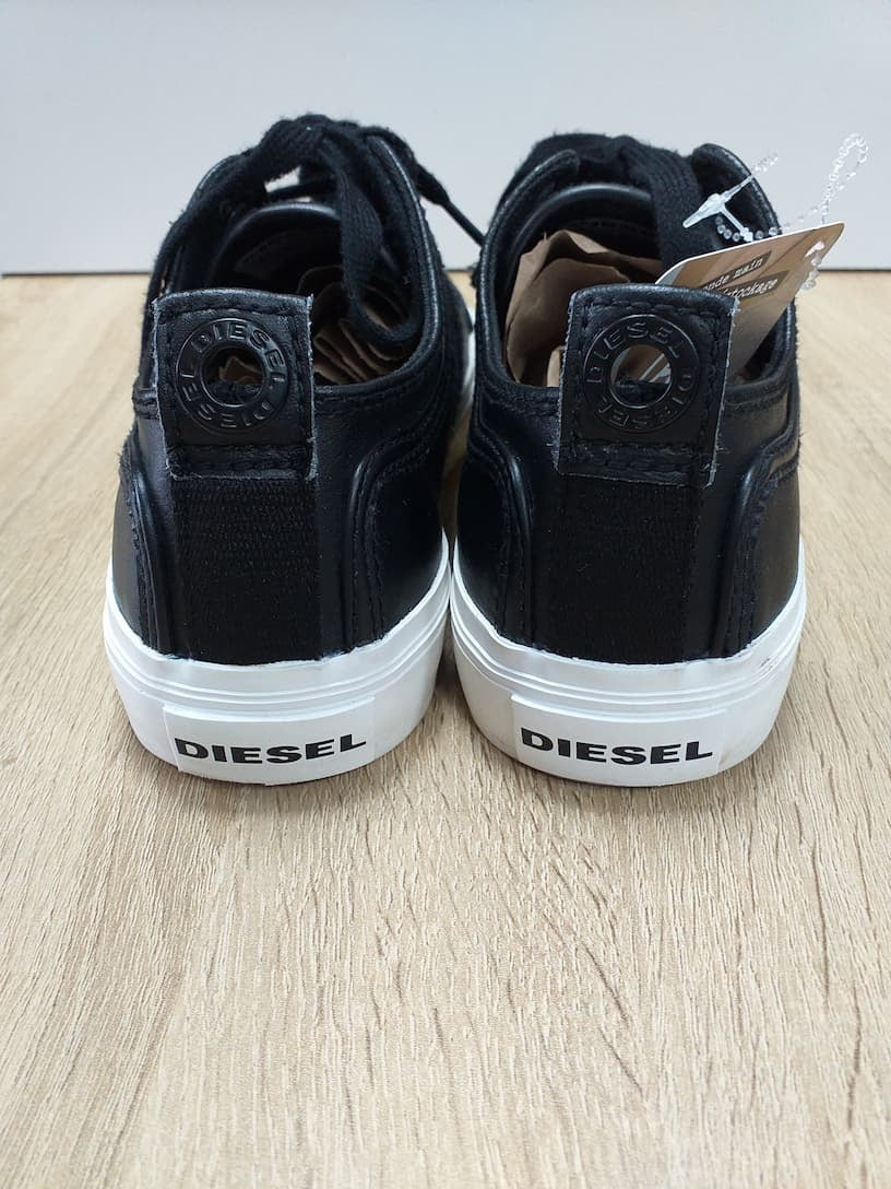 Basket Noire Coton Homme 40.5 - vue arrière | Friperie Vintage Seconde Main Cool Frip