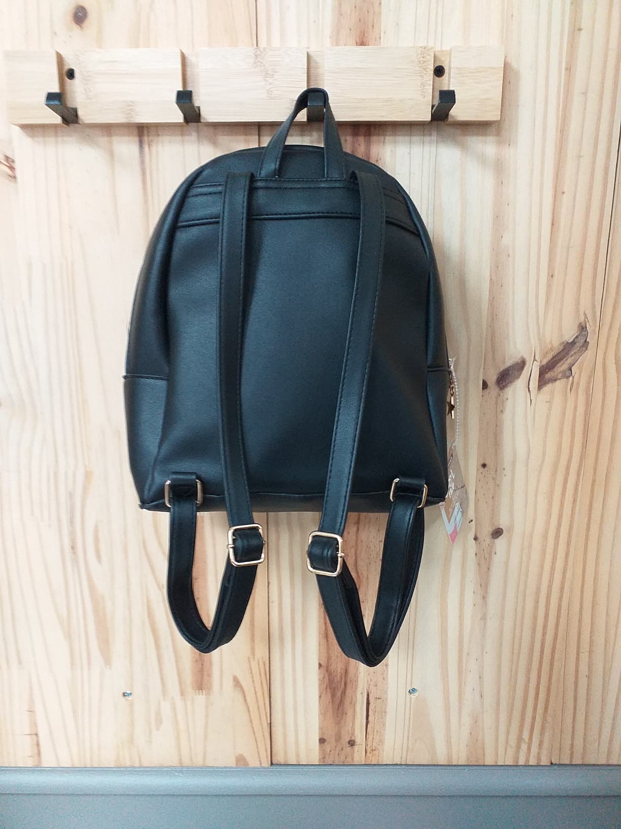 Sac à Dos Noir Polyuréthane Unisexe - vue arrière | Friperie Vintage Seconde Main Cool Frip